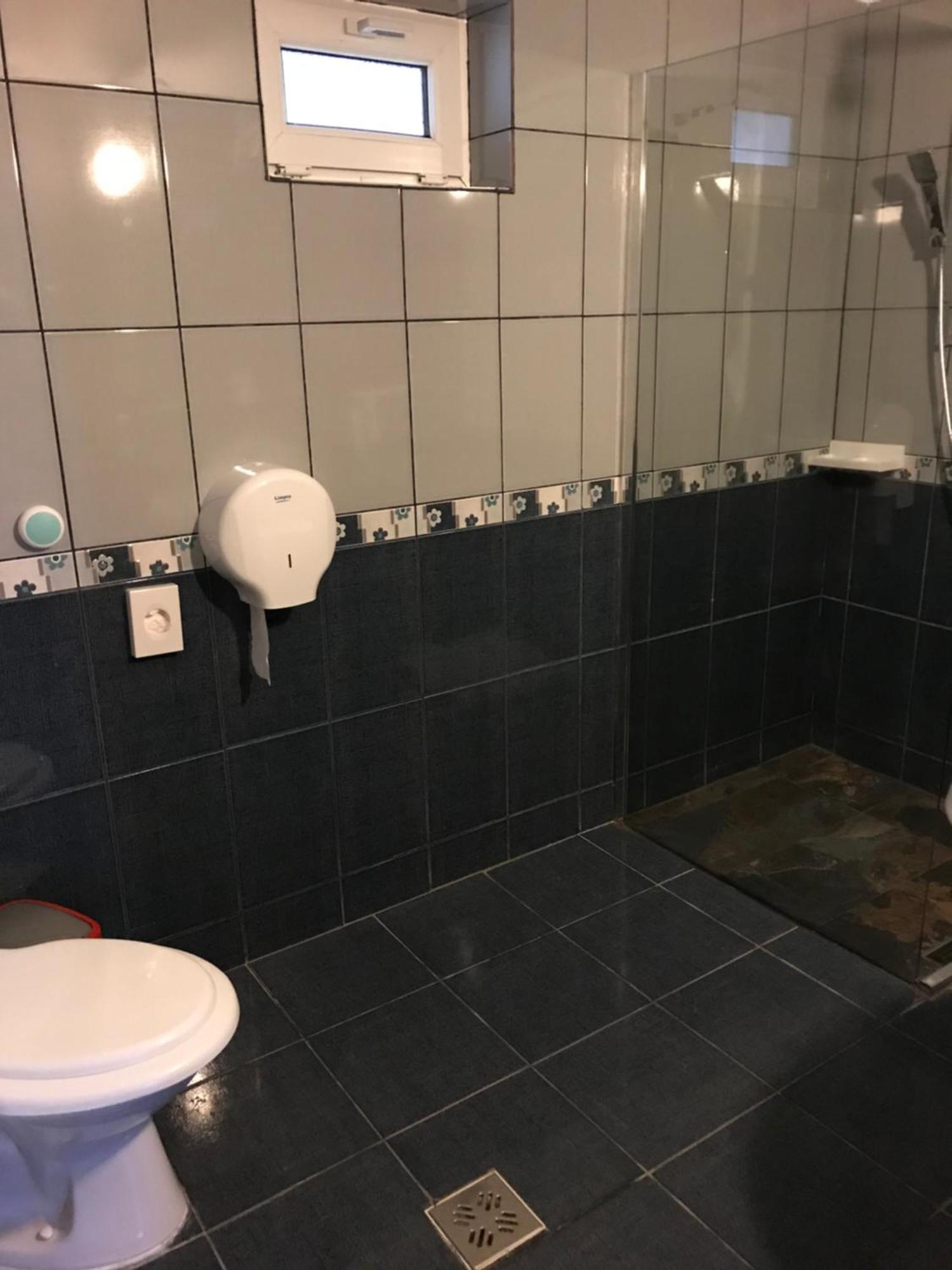 Pensiunea Cerbul Carpatin Bran  Luaran gambar